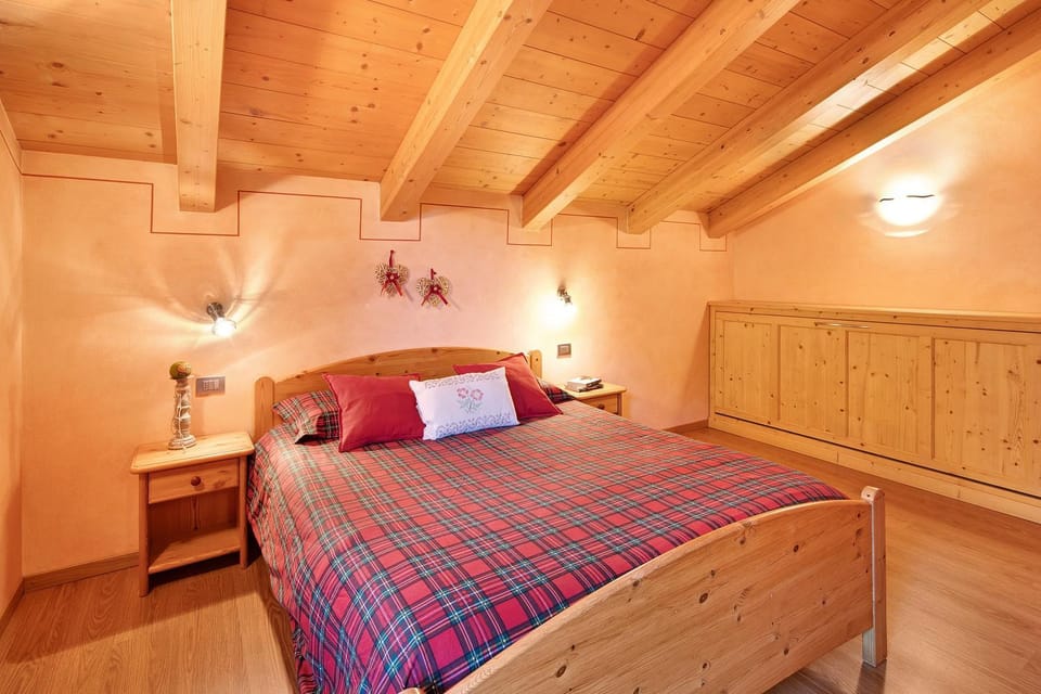 Property building, Living room, Bedroom
