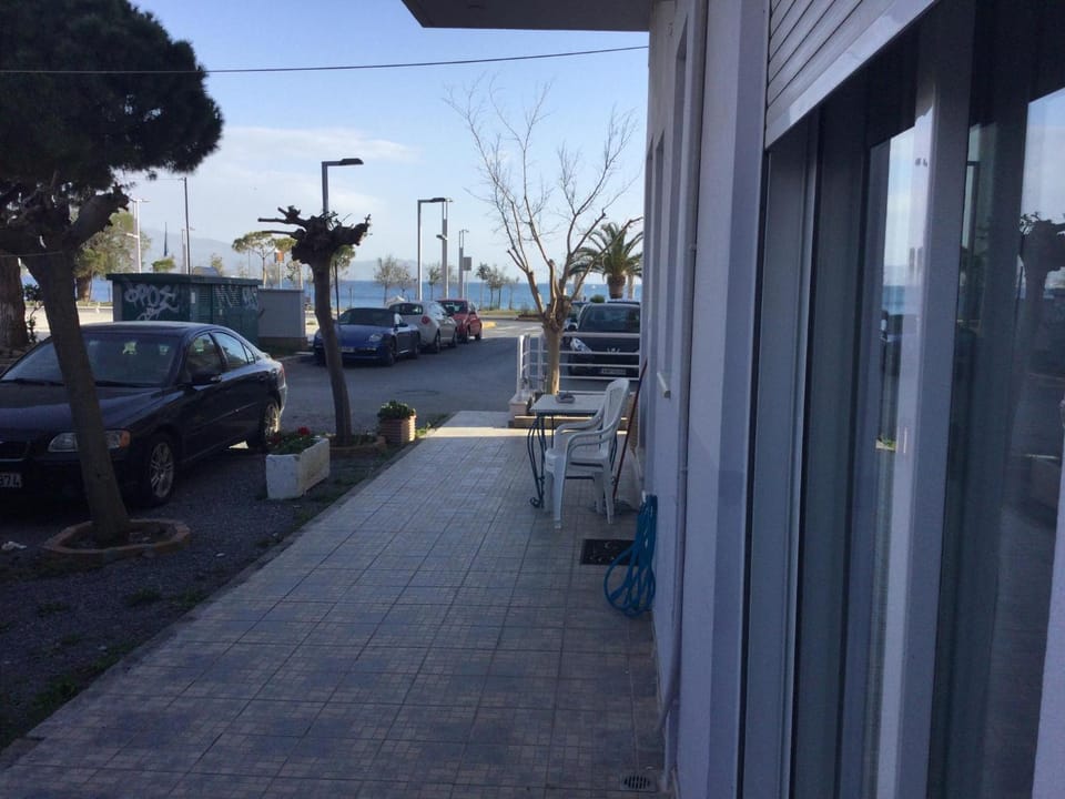 Garden view, Sea view