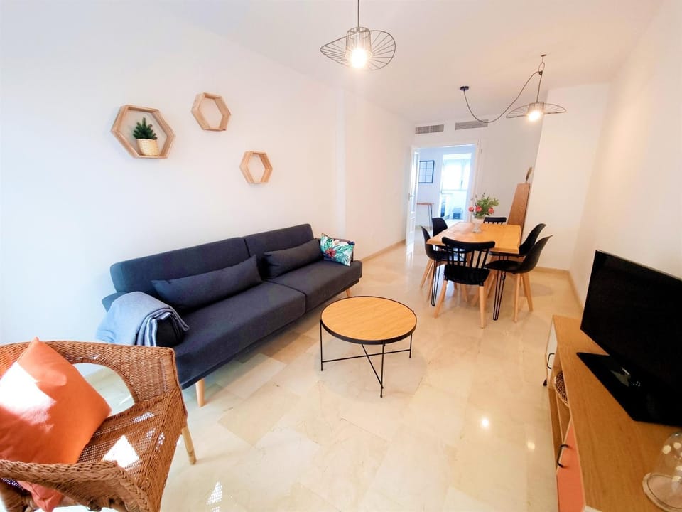 Living room, Seating area, Dining area