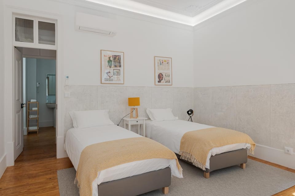 Almada Villa Bed and Breakfast in Lisbon District