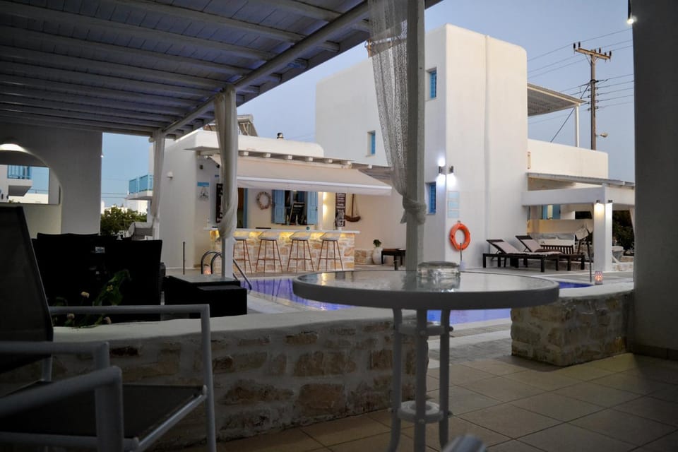 Mer Bleu Apartments Apartment hotel in Paros, Greece