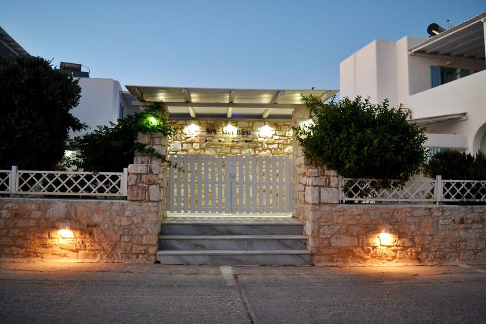 Mer Bleu Apartments Apartment hotel in Paros, Greece