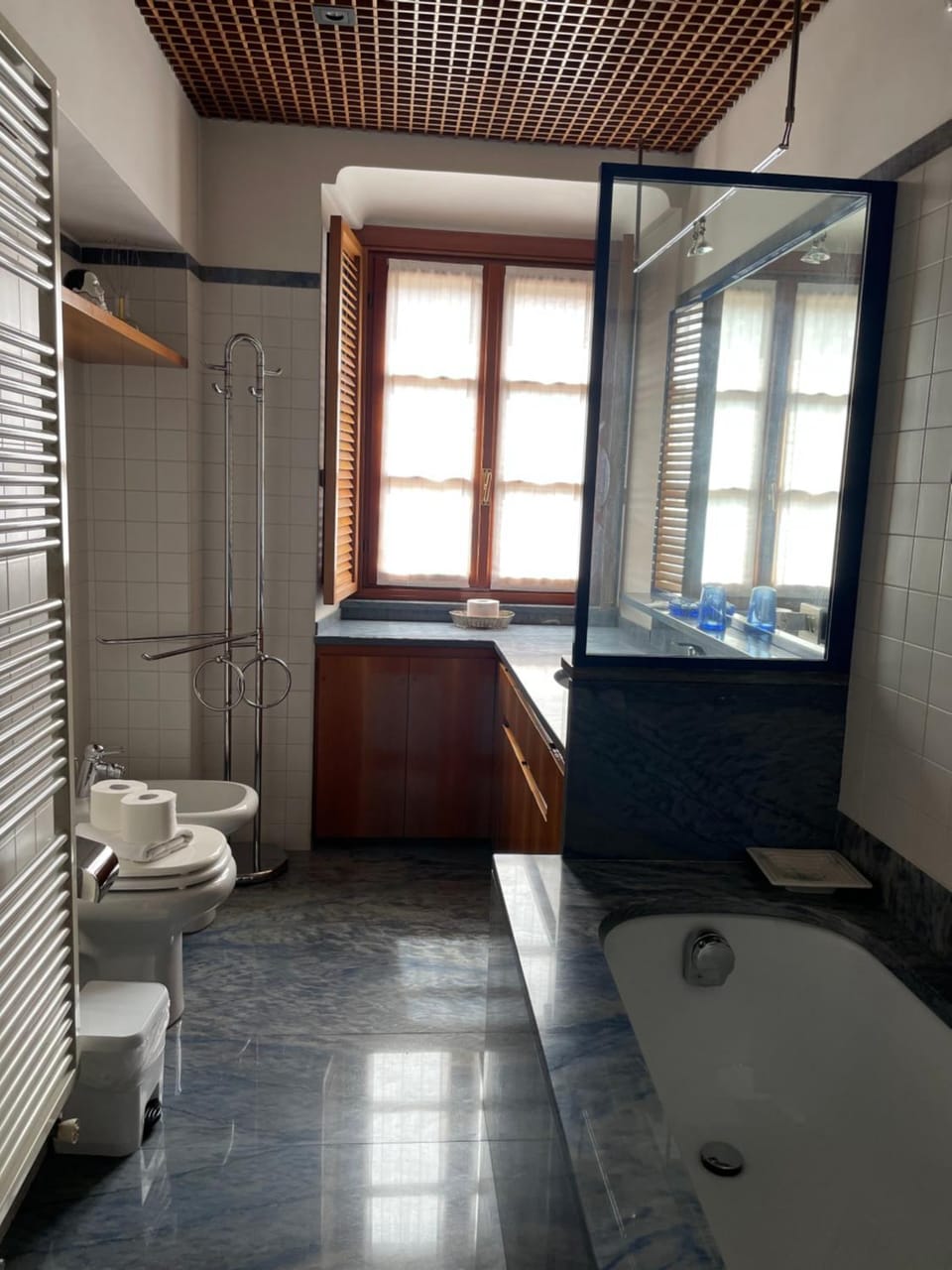 Toilet, Bathroom, Bath, bidet, towels