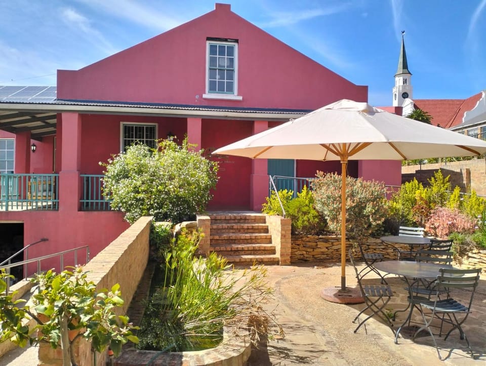 Property building, Patio, Garden