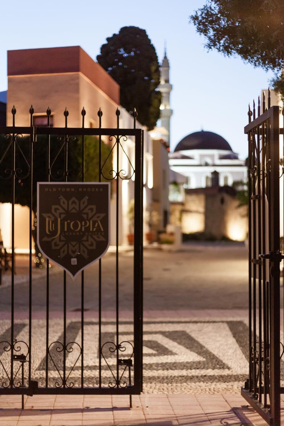 Property building, Facade/entrance, Street view