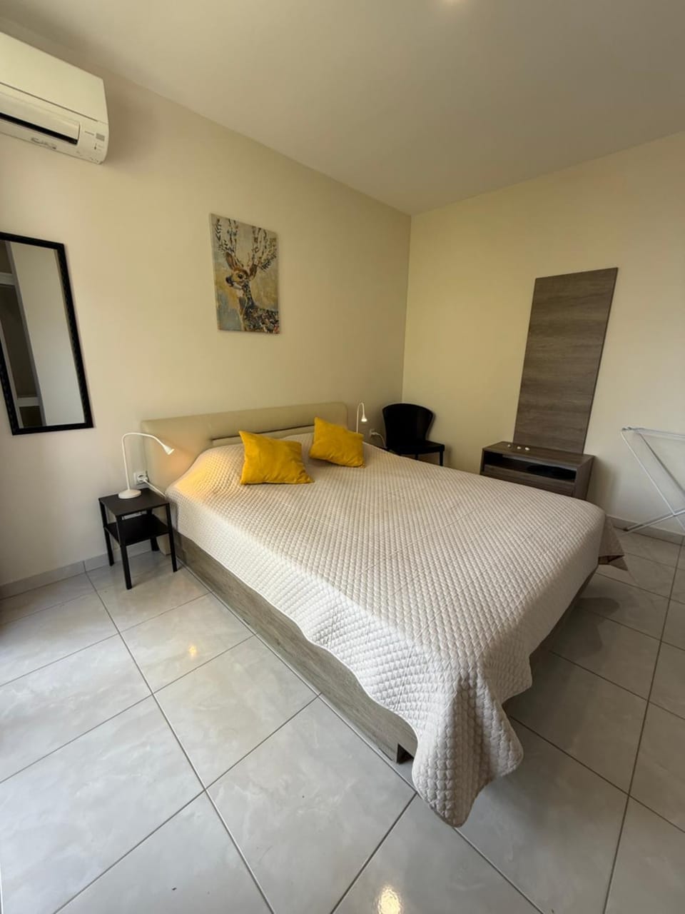 Bed, Balcony/Terrace, Bedroom, air conditioner