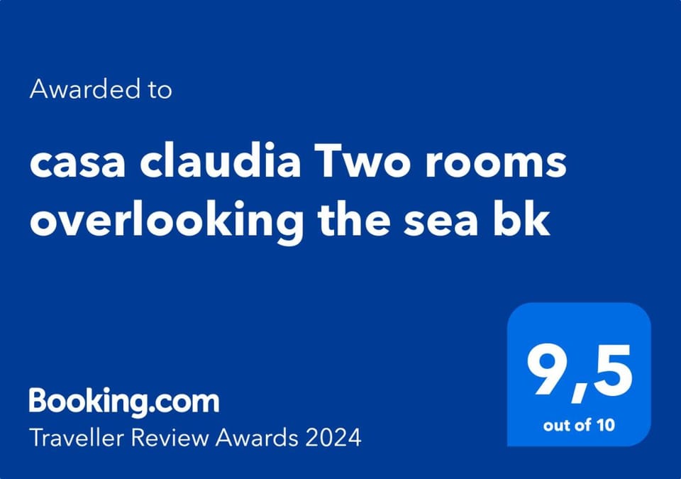casa claudia Two rooms overlooking the sea bk Apartment in Campania