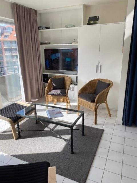 Cape Cod 402 Apartment in Flanders