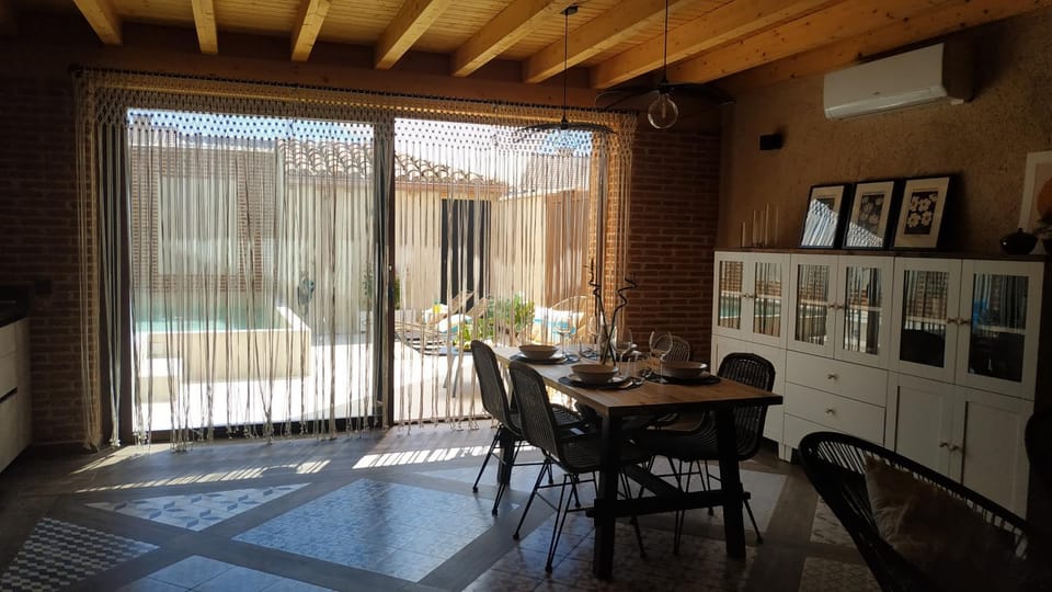 Inner courtyard view