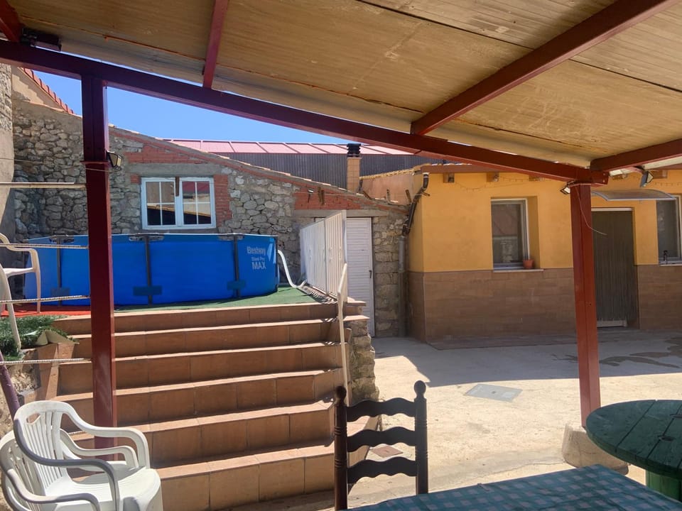 Agradable casa con chimenea y patio totalmente privado Apartment in Castile and León