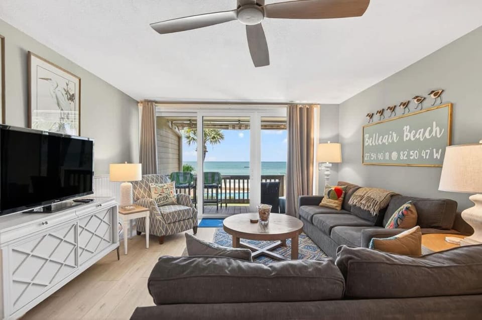 Sonrisa 10 House in Belleair Beach