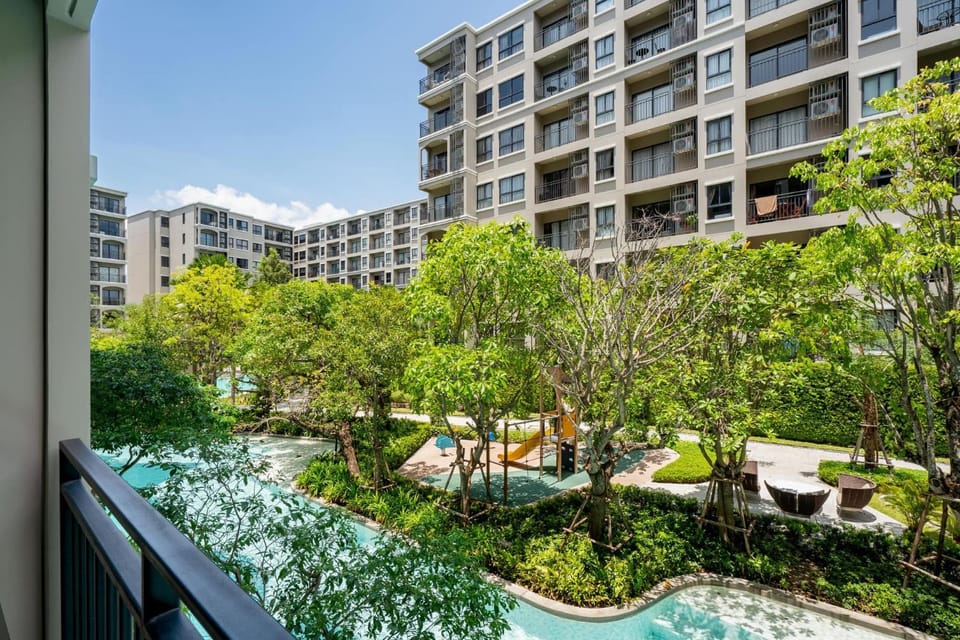 Balcony/Terrace, Garden view