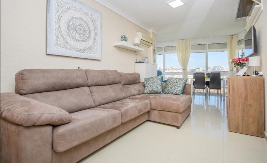 Living room, Lounge or bar
