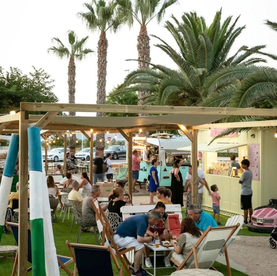 3Apto con piscina en la playa cerca de VLC con AC Apartment in Valencian Community