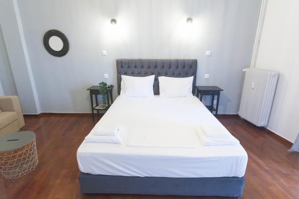 Bed, Photo of the whole room