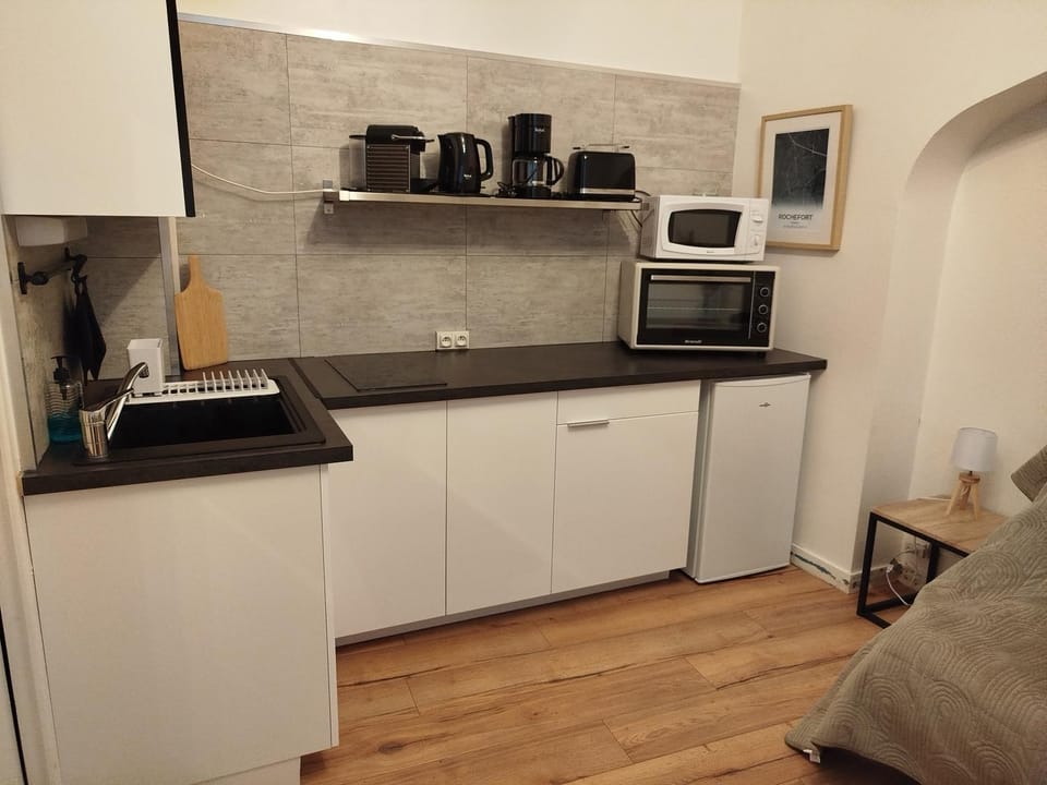 Le Studio 64 Apartment in Nouvelle-Aquitaine