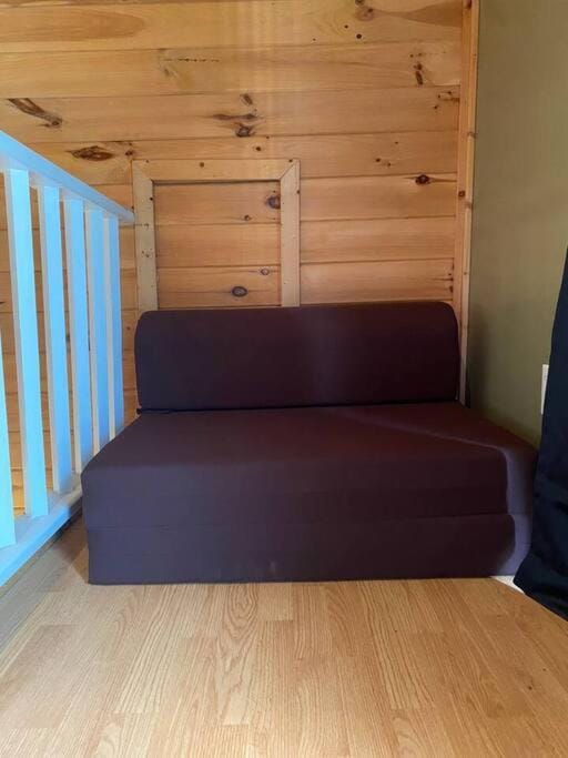 Mountain Adventure Ski Chalet near Gore House in Capital District, NY, USA