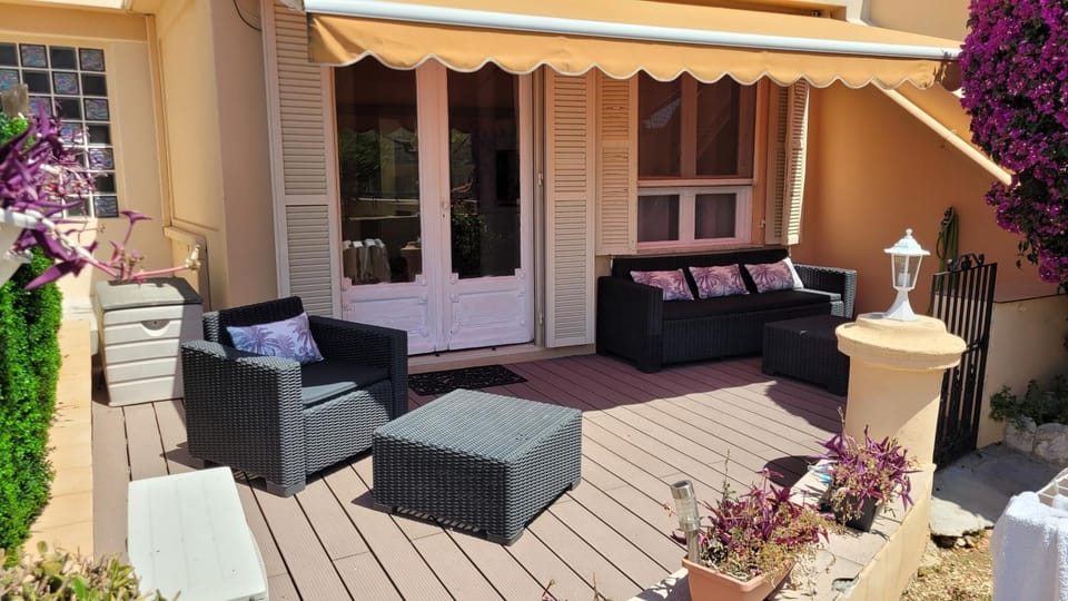 Appartement charmant et calme aux portes de Monaco Apartment in Cap-d'Ail