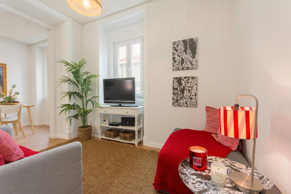 Communal lounge/ TV room, TV and multimedia, Living room