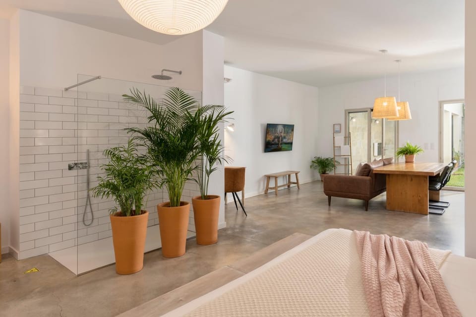 Loft Spa Piscina Climatizada, Cine y Parking Apartment in Figueres