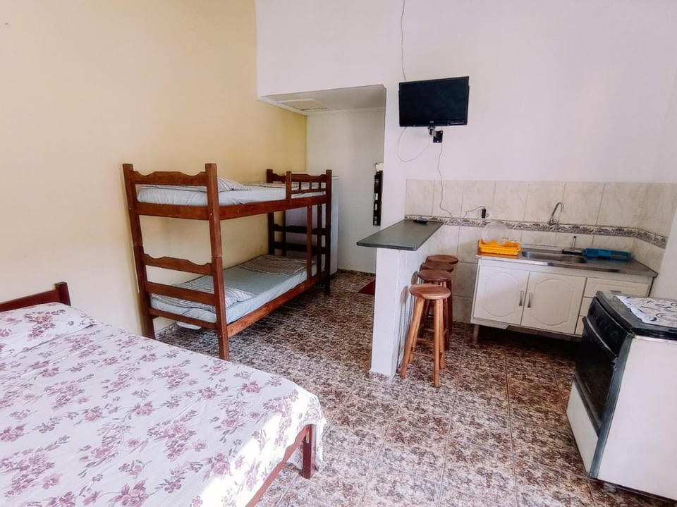 Diva Surf Quartos Bed and Breakfast in Ubatuba