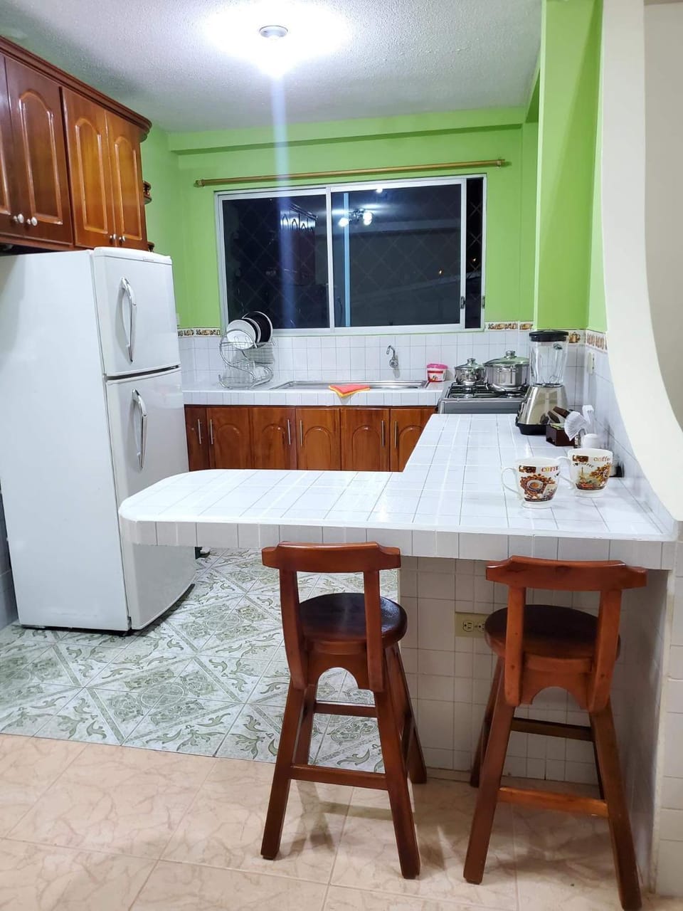 Kitchen or kitchenette, pet friendly