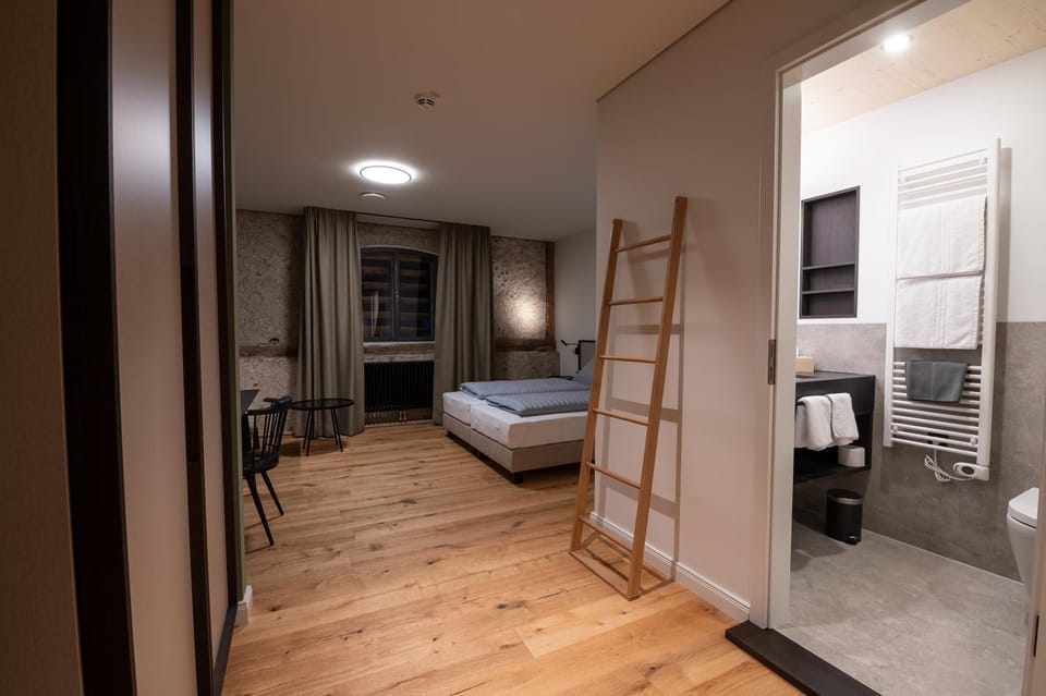 Bathroom, Photo of the whole room