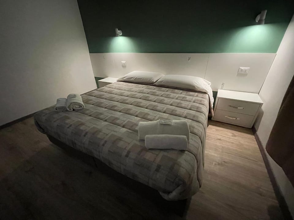 guest house cernaia Bed and Breakfast in Rome