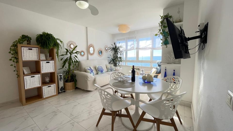 Primera linea de playa en Torrox Costa Apartment in Axarquía