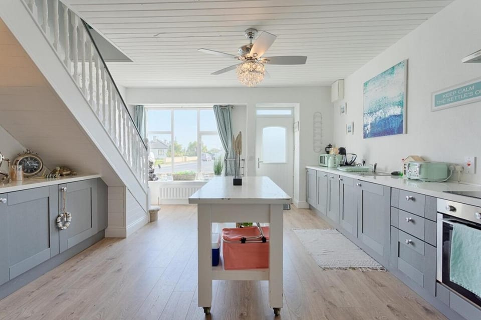 Holland House No2 House in County Clare