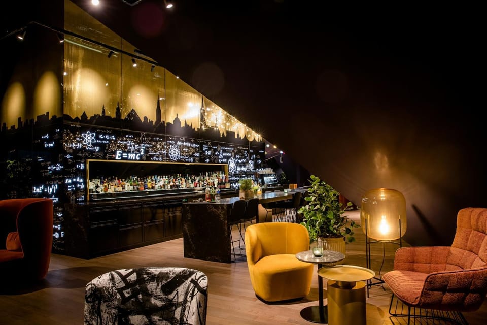 Lounge or bar