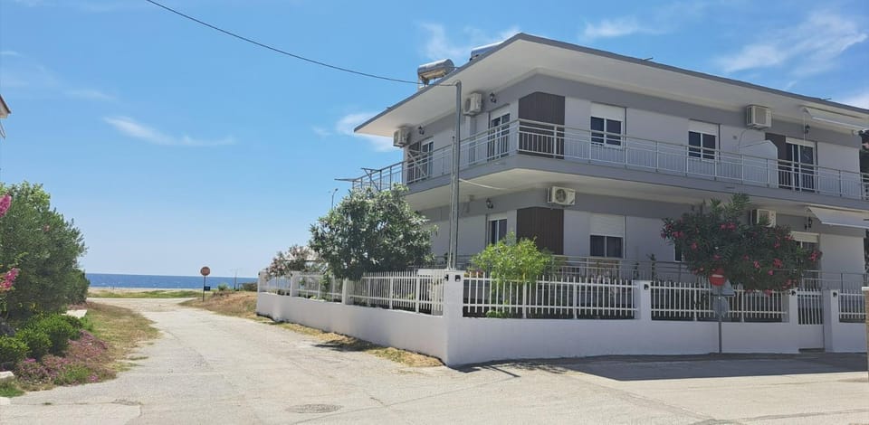 Property building, Sea view