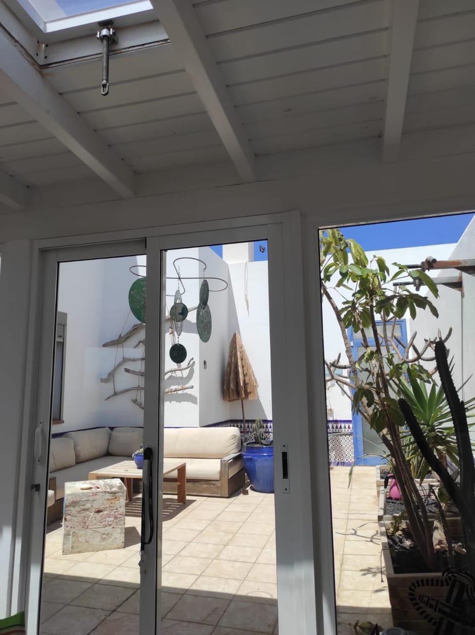 Laylas Beach Art House Apartment in El Cotillo