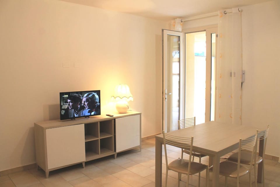 Luisa bilocale con giardino Apartment in Tuscany
