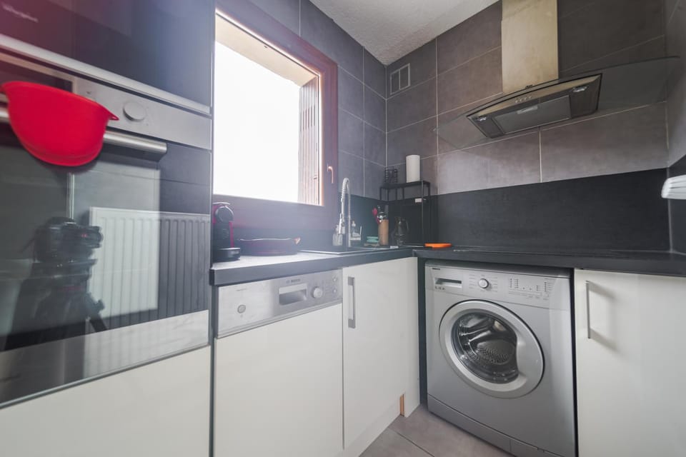 Kitchen or kitchenette, Other