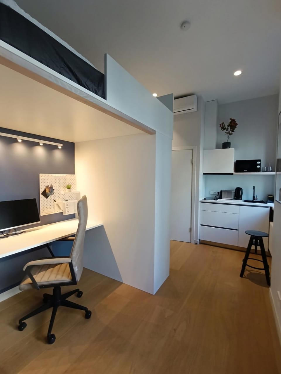 Living room, furniture