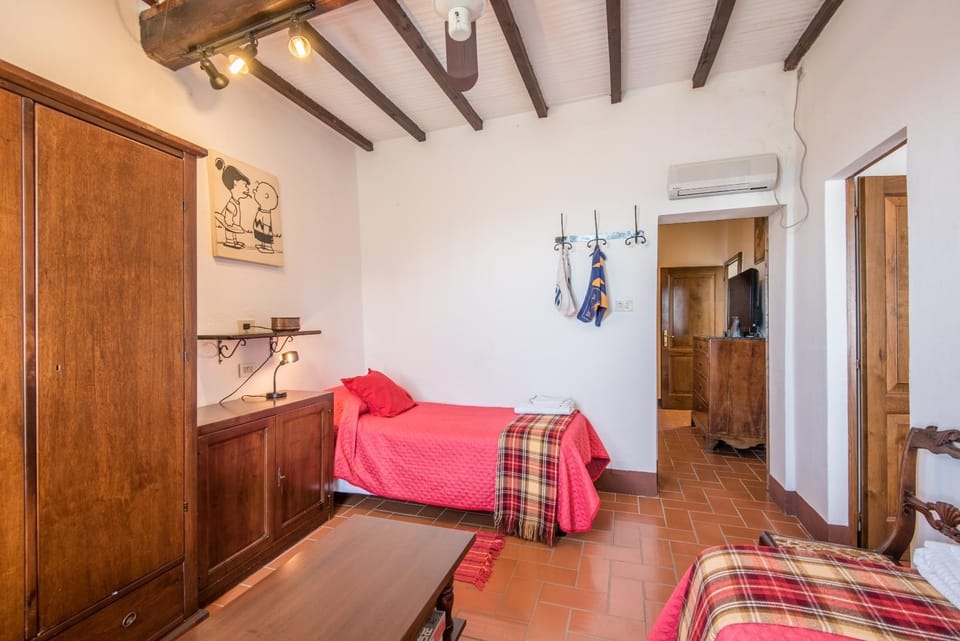 Property building, Living room, Bedroom