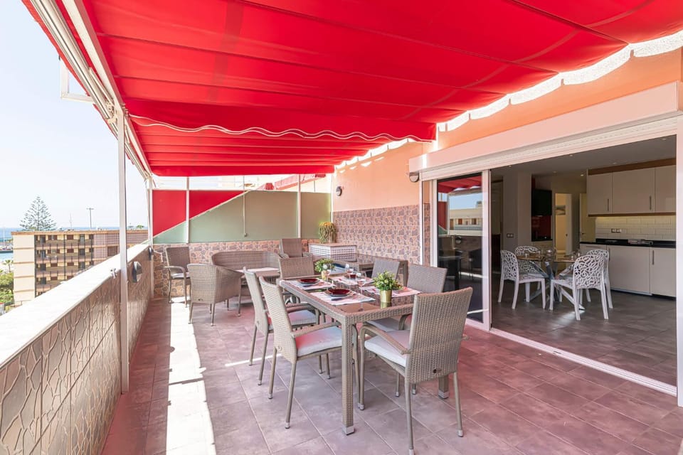 Patio, Balcony/Terrace, Dining area, Sea view