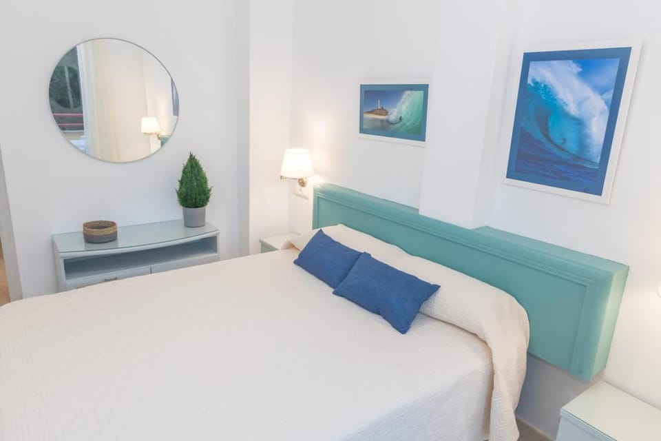 Serene in Caños: Terrace, Pool & Beach Apartment in La Janda