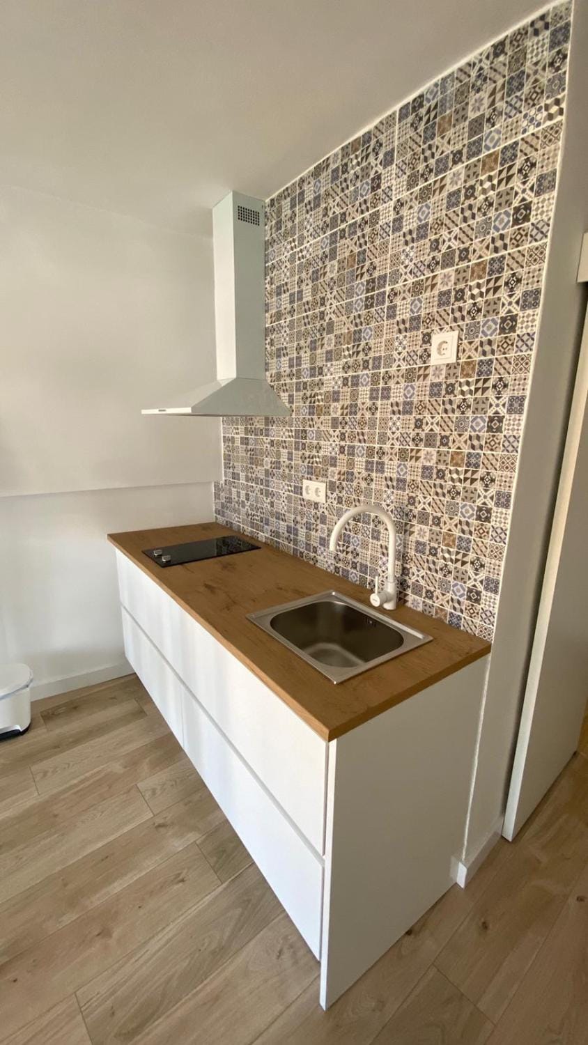 Kitchen or kitchenette