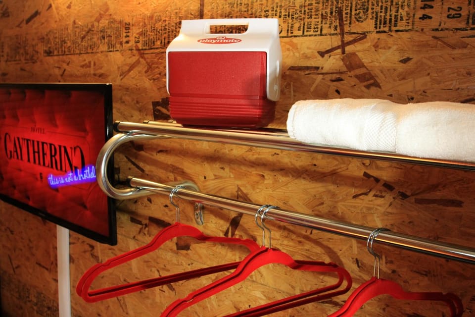 TV and multimedia, Area and facilities