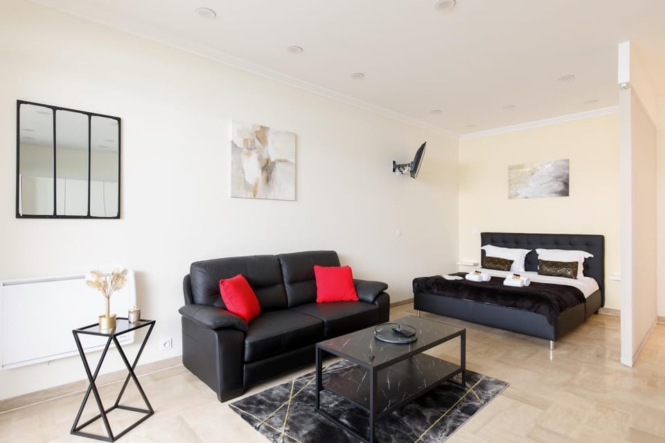 Gray d'Albion 1D2 YourHostHelper Apartment in Cannes