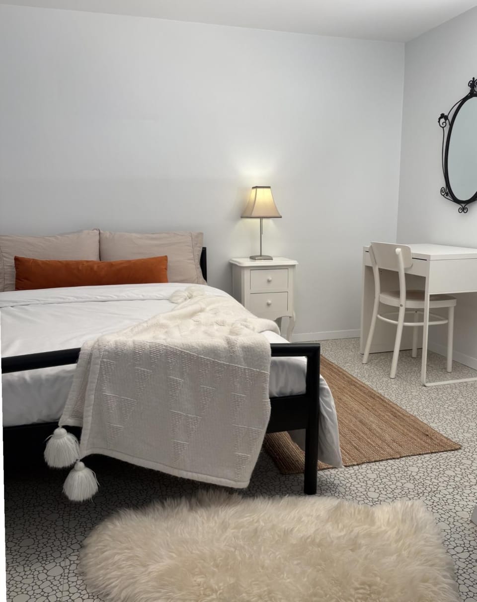 Montreal - Laval Haven - Entire Rental Unit Apartment in Laval