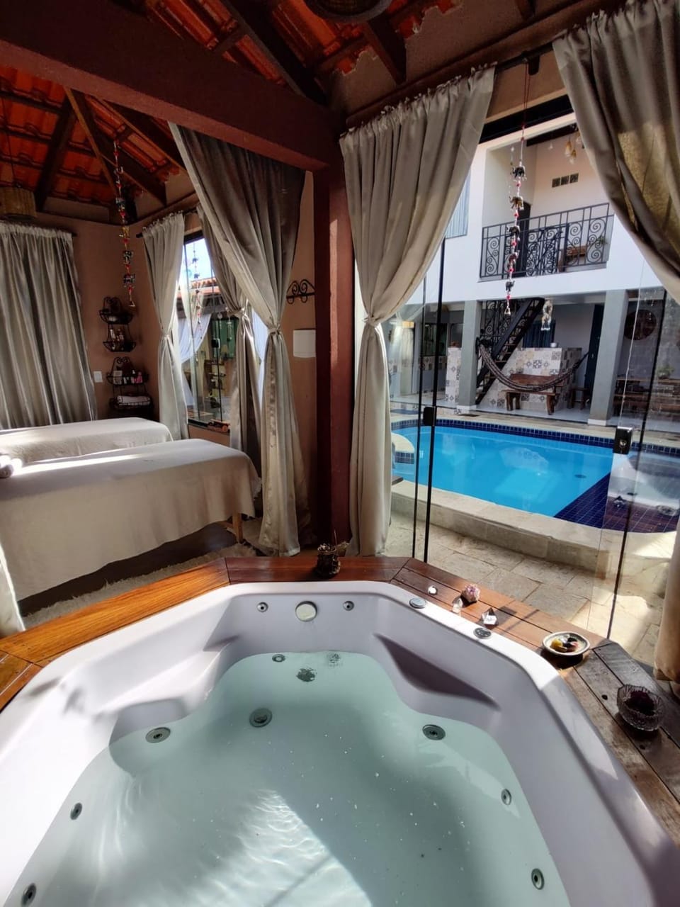 Massage, Spa and wellness centre/facilities