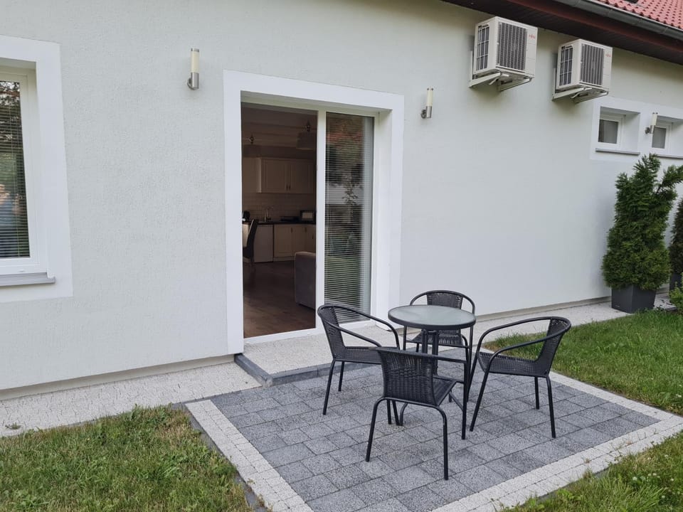 Balcony/Terrace, Balcony/Terrace