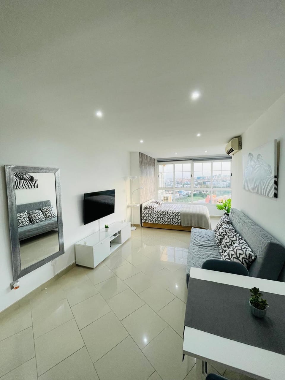 Apartamento La Torre 1337 Precioso, moderno y con piscina Apartment in Torremolinos