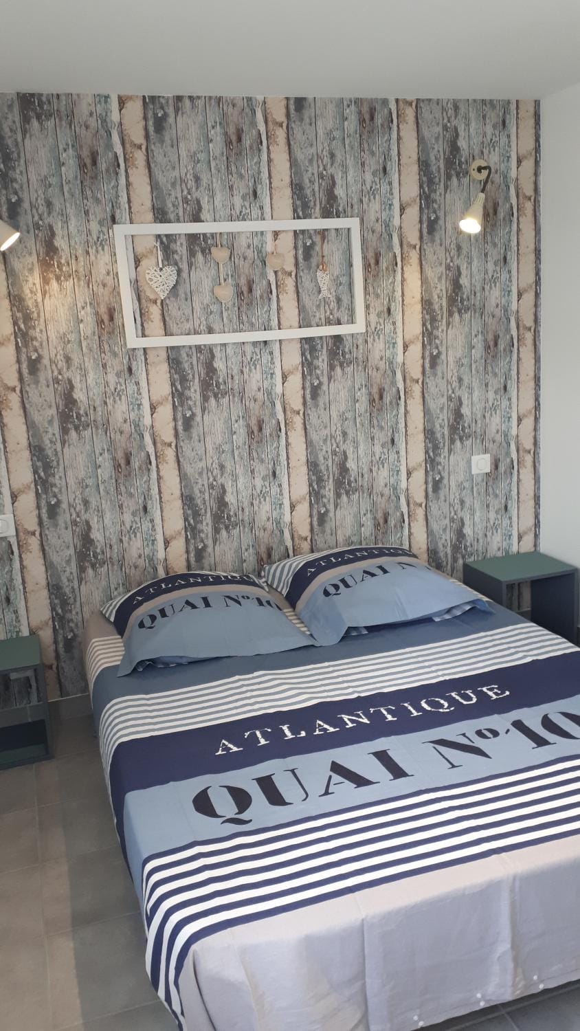 Property logo or sign, Bedroom