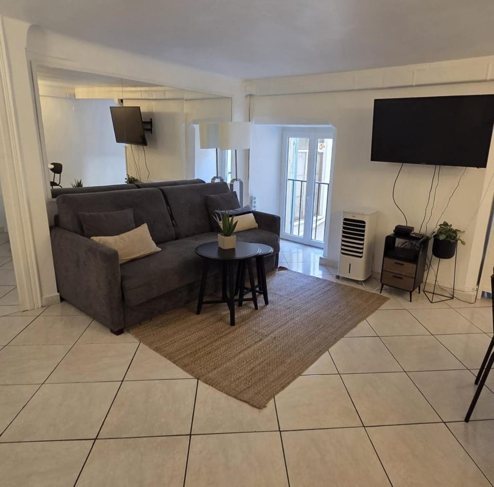 Le Cosy - Place Masséna Apartment in Nice