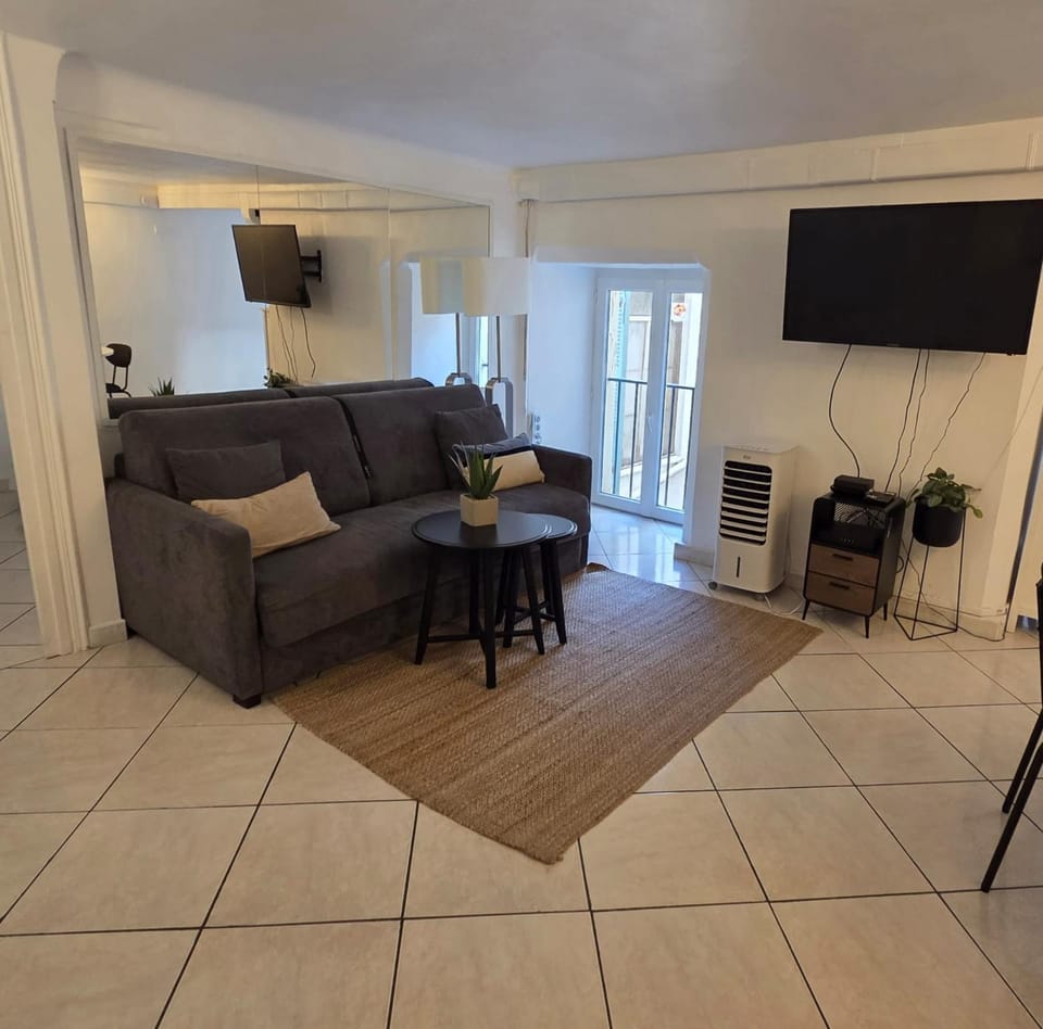 Le Cosy - Place Masséna Apartment in Nice