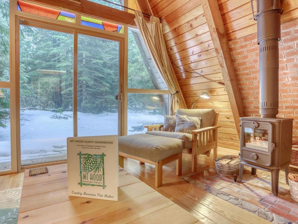 A-Frame of Mind Retreat - Meredith Lodging House in Clackamas County